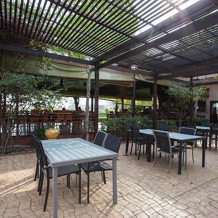 Ploykhumthong Boutique Resort Bangkok Luaran gambar