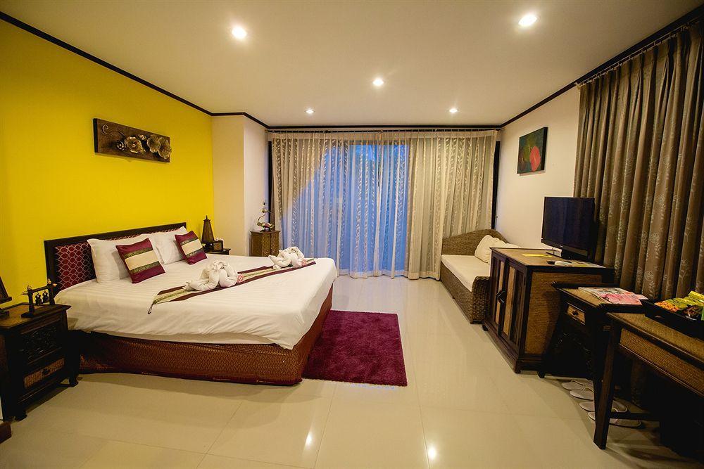 Ploykhumthong Boutique Resort Bangkok Luaran gambar